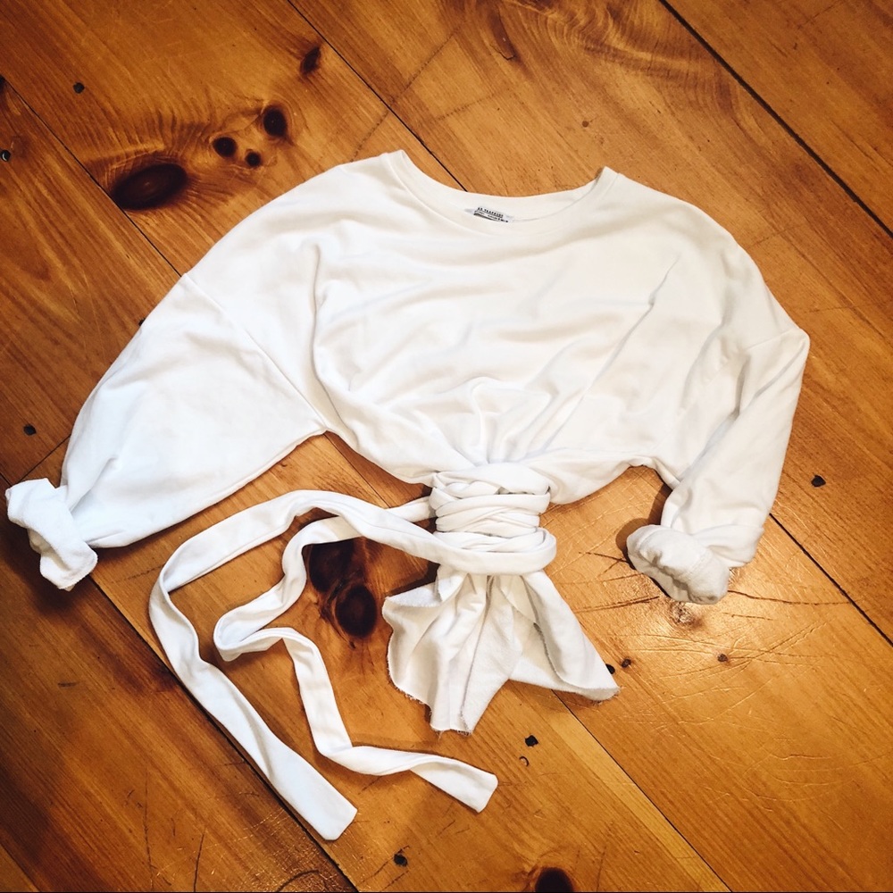 Wrap Tie Sweatshirt // ZARA // XS